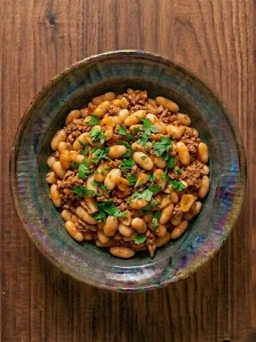 Alubias blancas salteadas con chorizo y pimentón