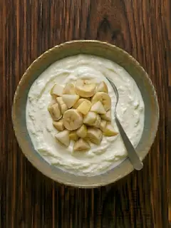 Batido de plátano y pera con yogur