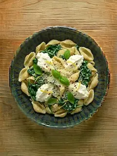 Pasta con Ricotta y Espinacas