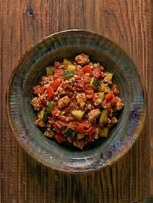 Carne picada de pavo con pisto express