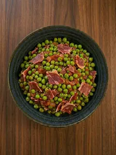 Guisantes con jamón
