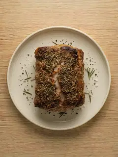 Lomo de cerdo al air fryer con hierbas