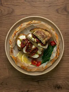 Sándwich de Mozzarella y Tomate Seco