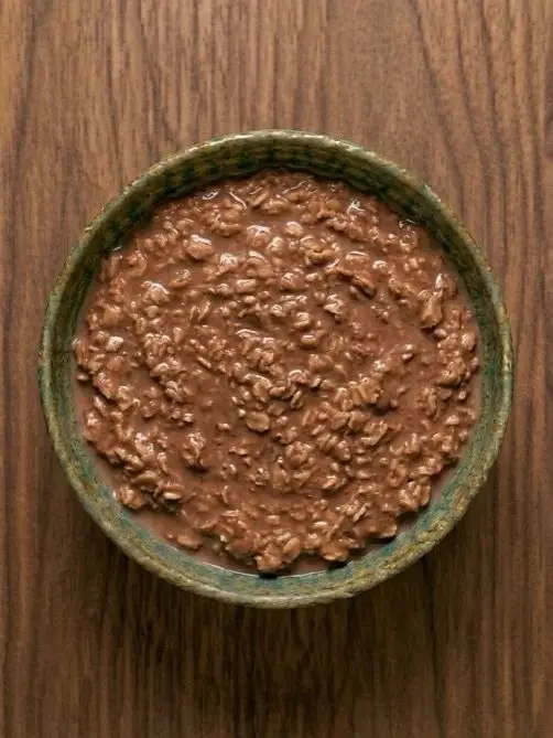 Porridge de avena con cacao con leche de avena