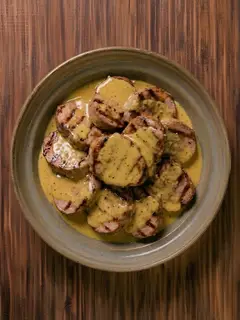 Solomillo de cerdo con mostaza