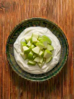 Yogur griego con manzana verde