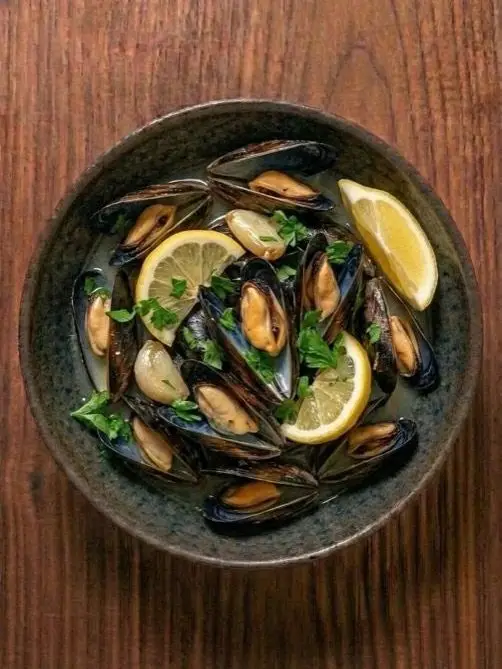 Mejillones al vapor con limón