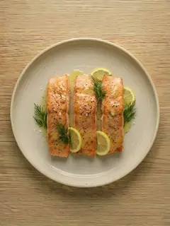 Meal-Prep de Filetes de Salmón al Horno
