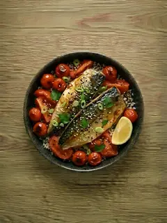 Caballa al Horno con Tomate