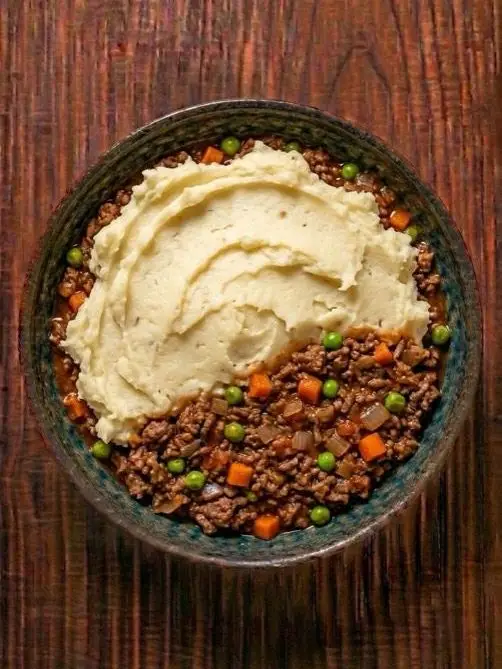 Pastel de carne picada con puré de patata