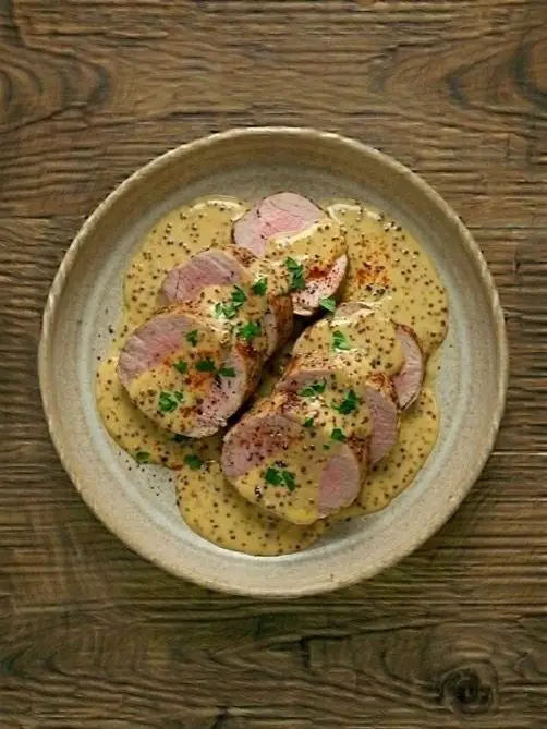 Solomillo de Cerdo en Salsa de Mostaza