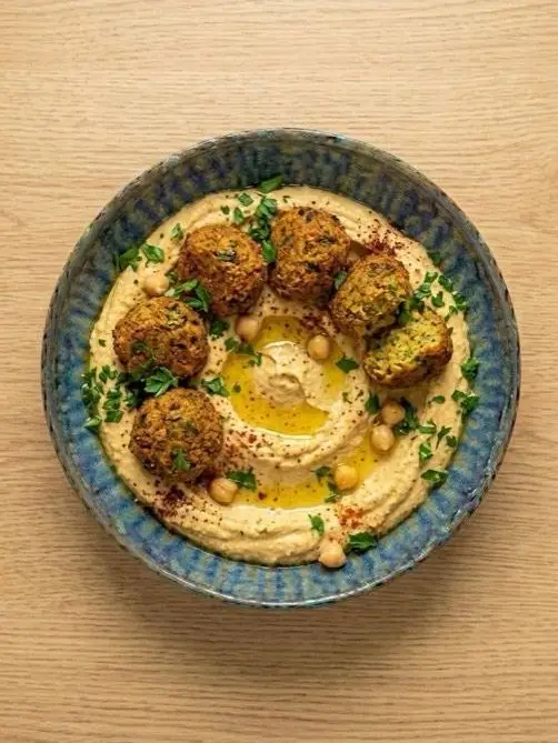 Falafel Casero con Hummus