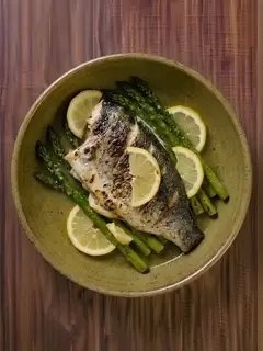 Dorada al horno con limón y espárragos