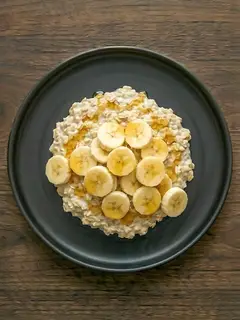 Avena energética con plátano y miel