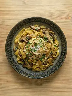 Tagliatelle con Setas