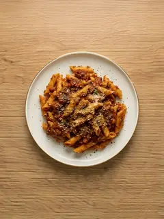 Pasta en Microondas con Tomate