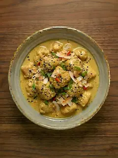 Pollo al Curry Rápido con Coco