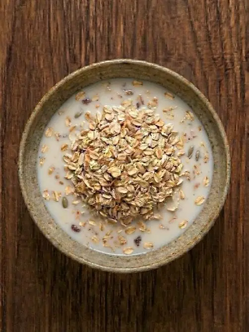 Muesli con leche entera