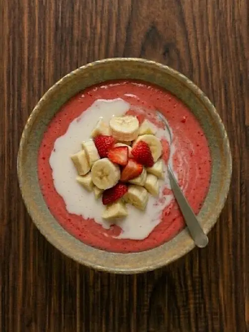 Batido de plátano y fresa con yogur