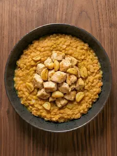 Lentejas rojas con pollo