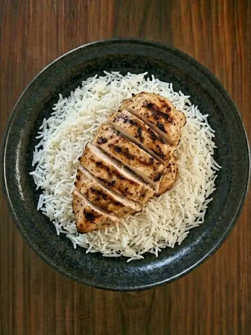 Pollo a la plancha con arroz