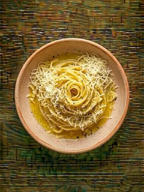 Pasta con Mantequilla y Parmesano