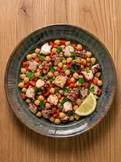 Ensalada de pulpo y garbanzos