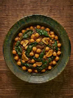 Garbanzos con espinacas al estilo andaluz