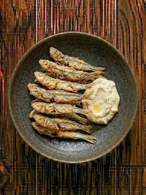 Boquerones Fritos con Alioli