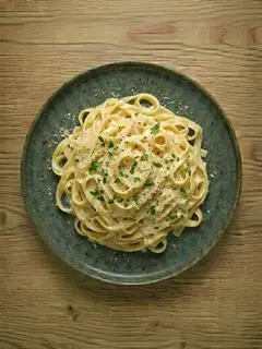 Fettuccine Alfredo