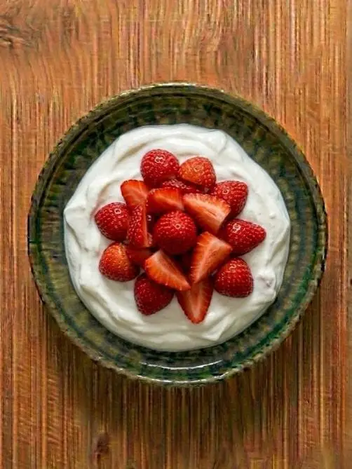 Yogur griego con fresas
