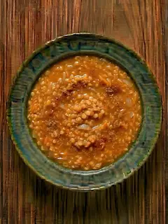Sopa de lentejas rojas con comino