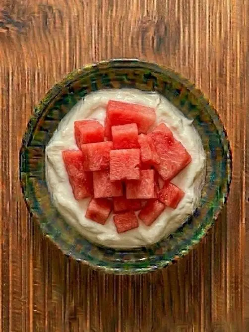Yogur griego con sandía