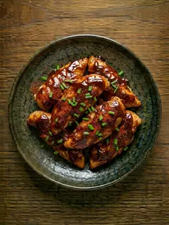 Tiras de Pollo con Salsa BBQ