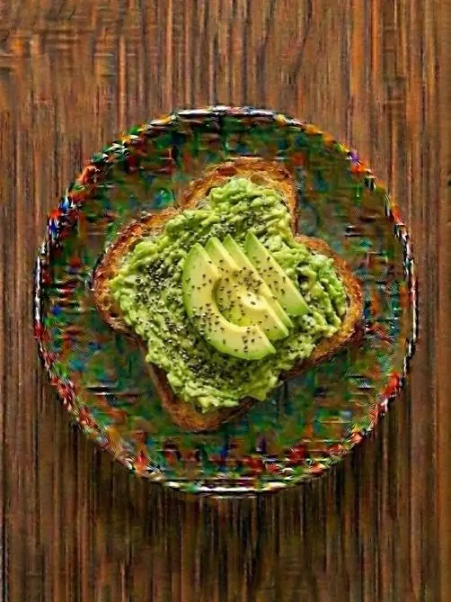 Tostada de pan de molde con aguacate y semillas de chia