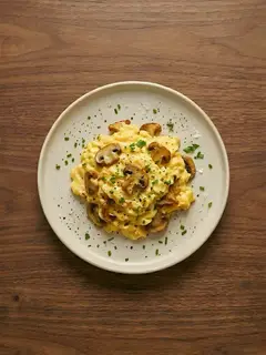 Huevos Revueltos con Setas