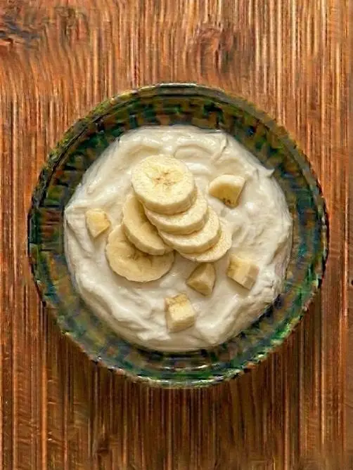 Yogur griego con plátano