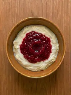 Yogur natural con mermelada