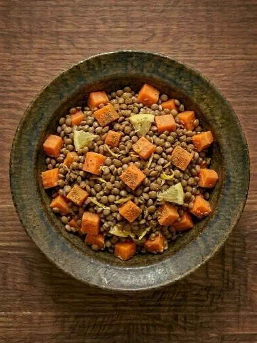 Ensalada de lentejas con zanahoria y comino