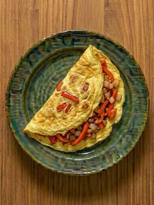 Tortilla de pimiento y cebolla