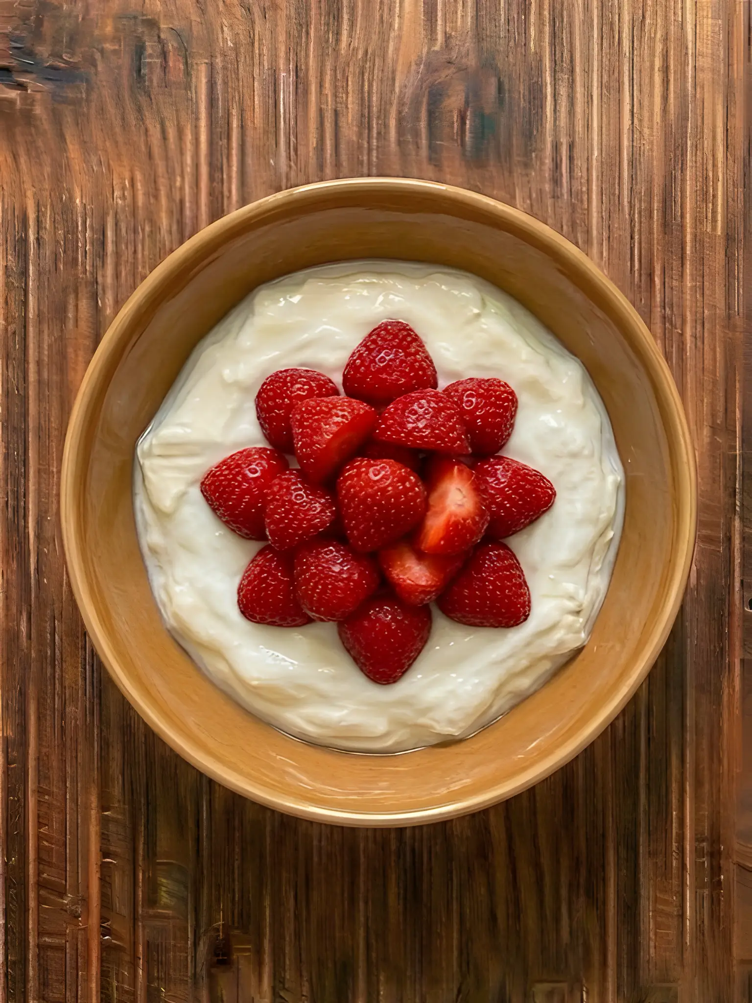 Yogur natural con fresas