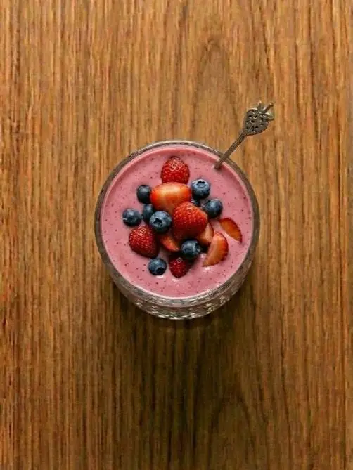 Batido de frutos rojos con leche