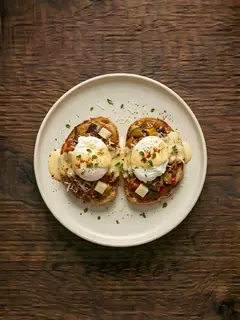 Huevos con Pisto Manchego