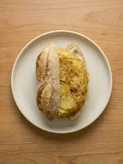 Bocadillo de Tortilla Española