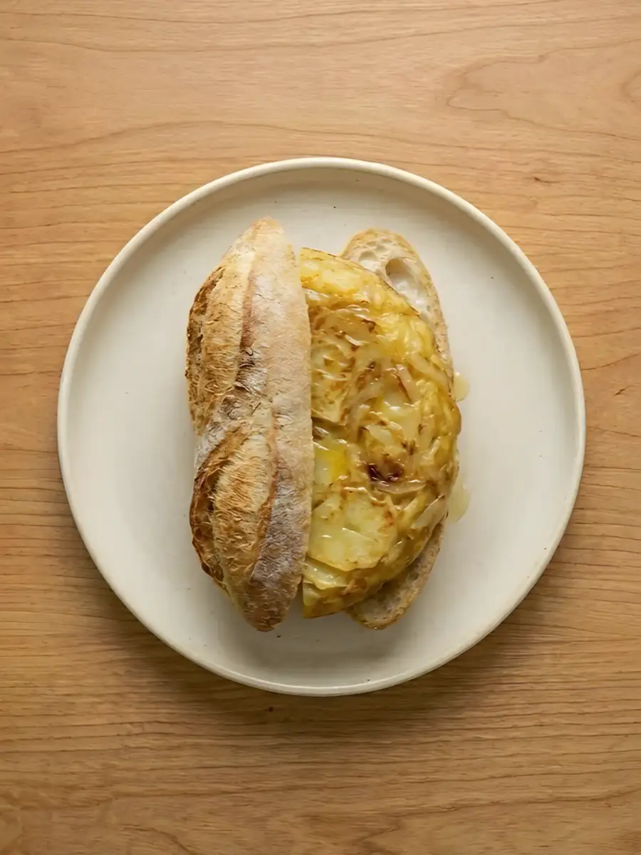 Foto de Bocadillo de Tortilla Española