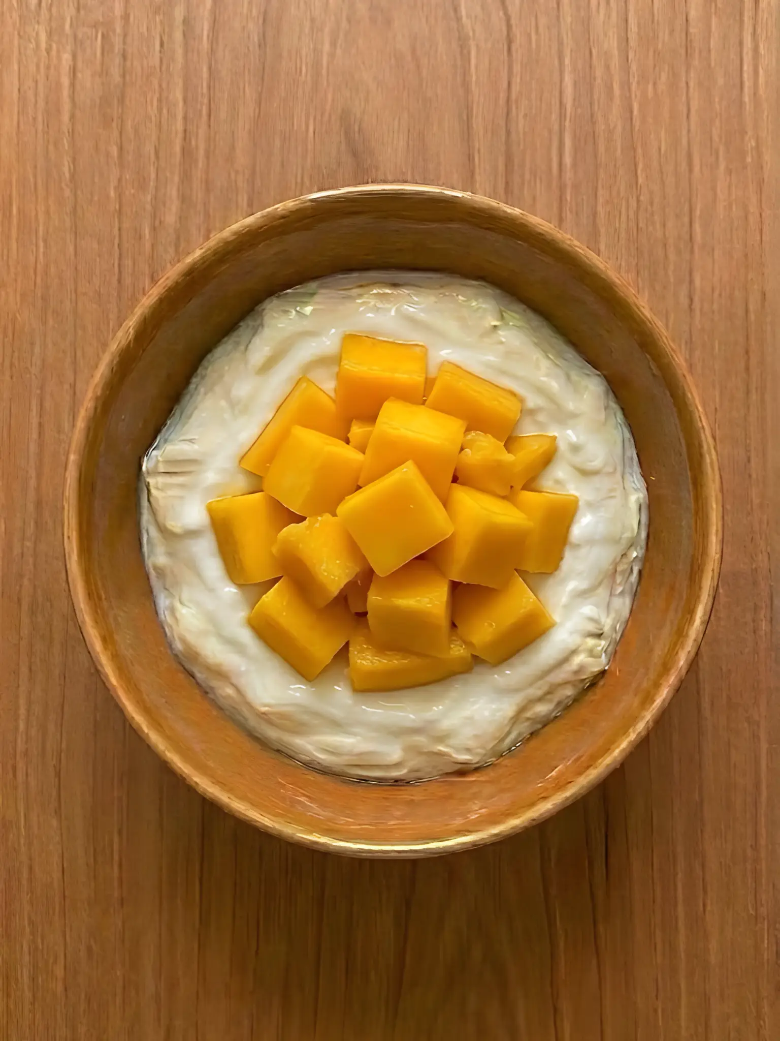 Yogur natural con mango