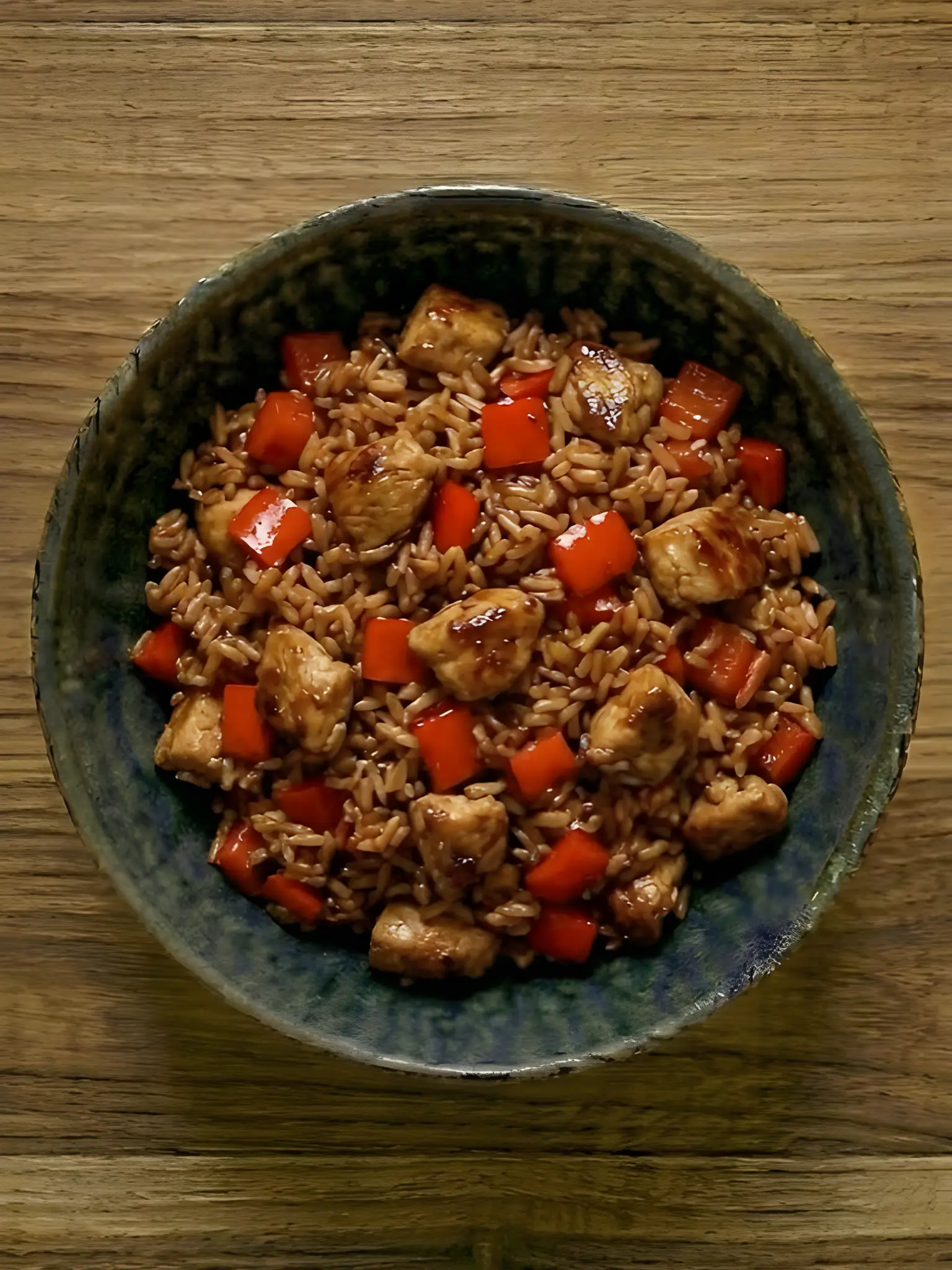 Arroz salteado con pollo y pimiento