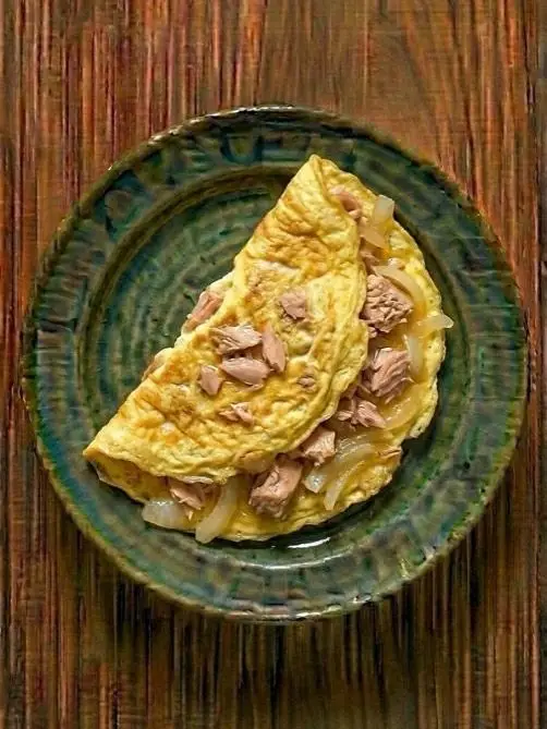 Tortilla de atun y cebolla
