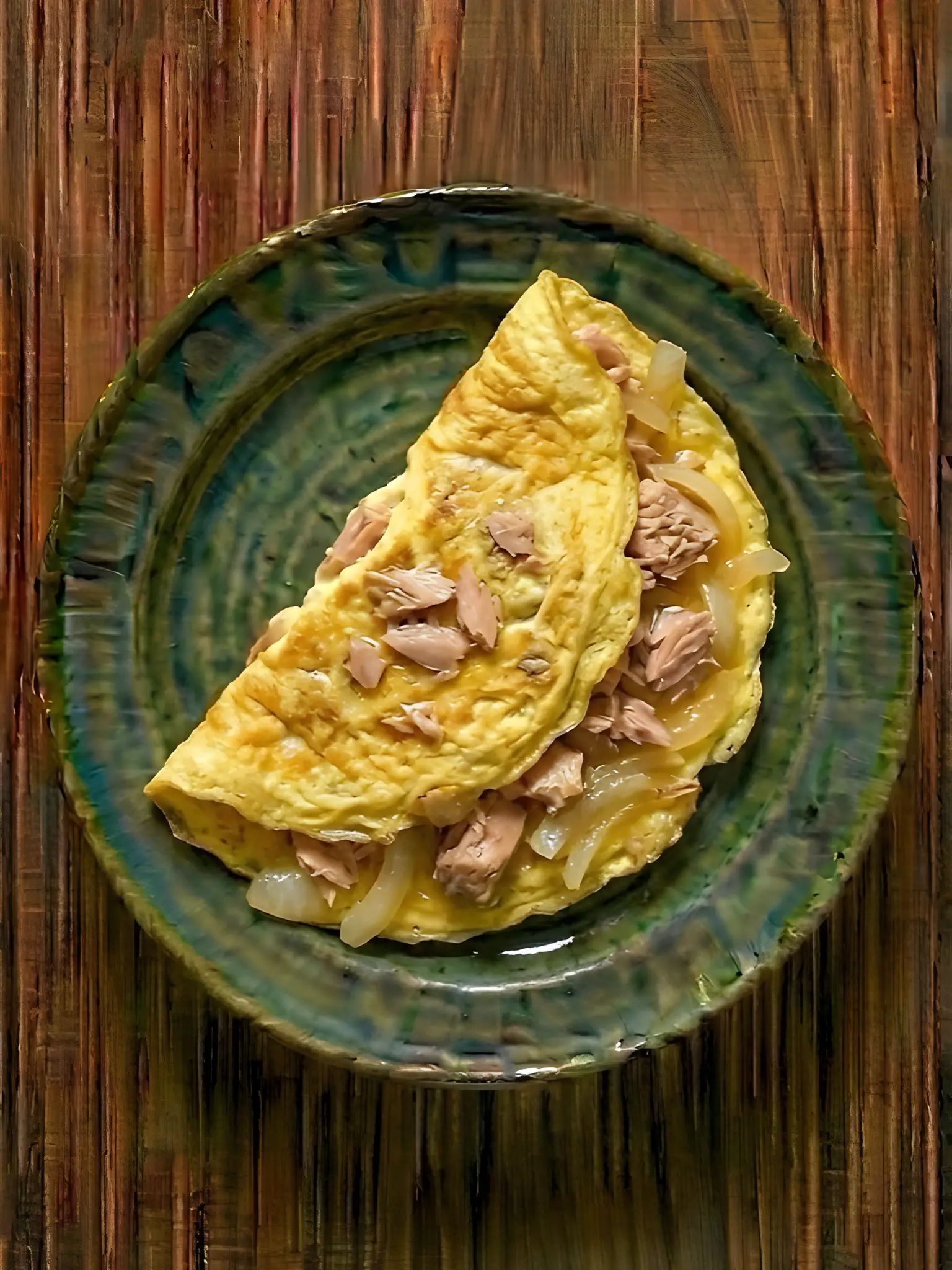 Tortilla de atun y cebolla