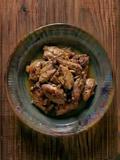 Conejo al ajillo